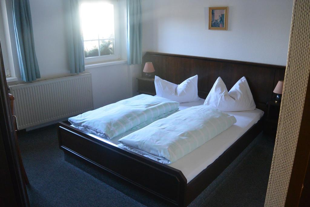 Naumann'S Hotel & Restaurant Burgstadt Room photo